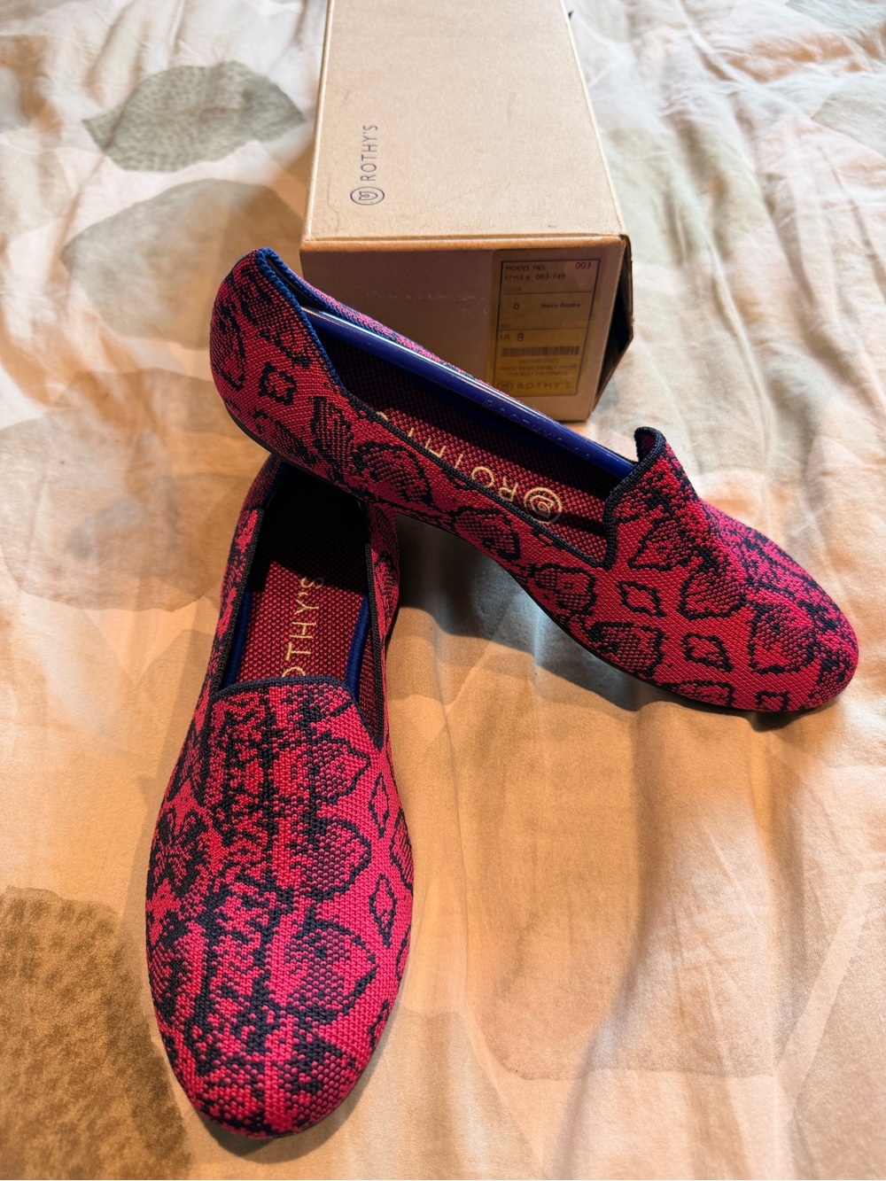 Rothy's Daily Loafer in Navy Pink Snake Slip-On Flats size 8 New